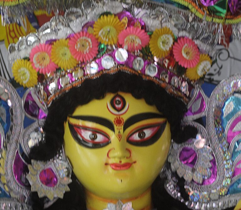 Navratri 2022 2nd day Of Worship Devi Brahmacharini